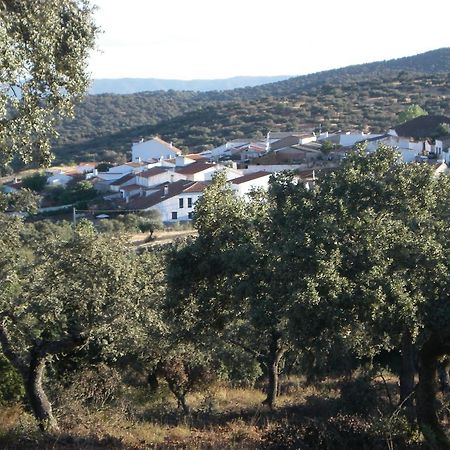 Casa Rural El Trillo Guest House El Alcornocal Eksteriør bilde